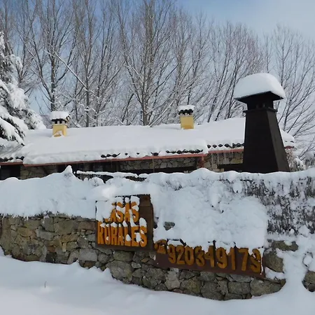 Cimera Ybrincalobitos Nyaraló Hoyos del Espino