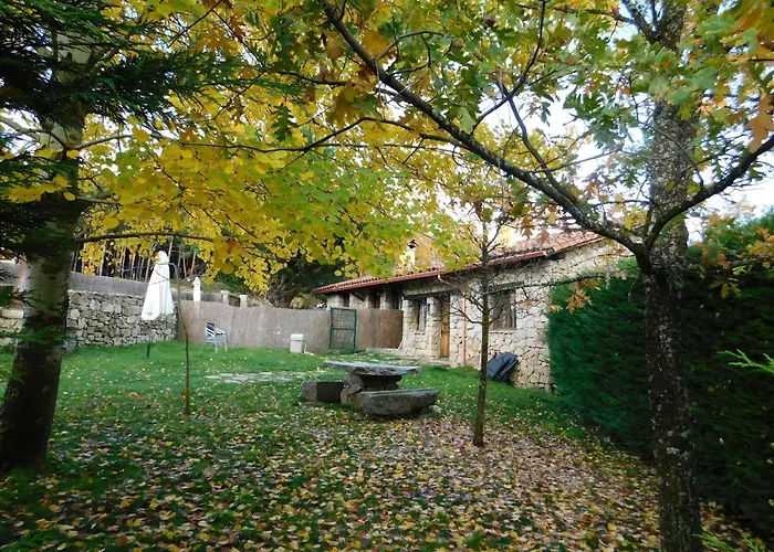 Asas Rurales Cimera Y Brincalobitos 펜션